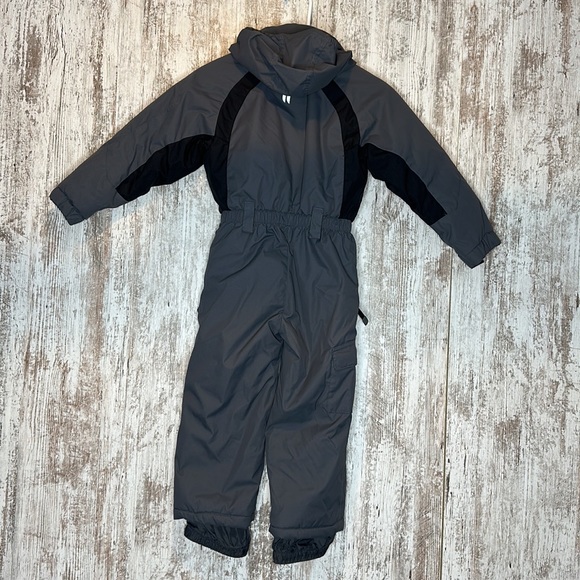 Fera boys one piece belted ski suit with hood. Snow patrol sz 5 - Picture 2 of 5